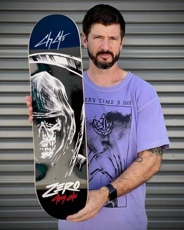 zero skateboard×铁娘子乐队的联名板面! #购板指南#_滑板