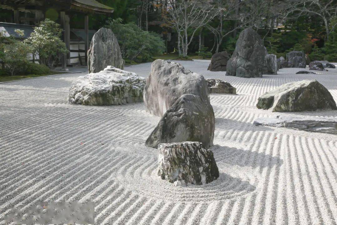 "无中生有"的枯山水