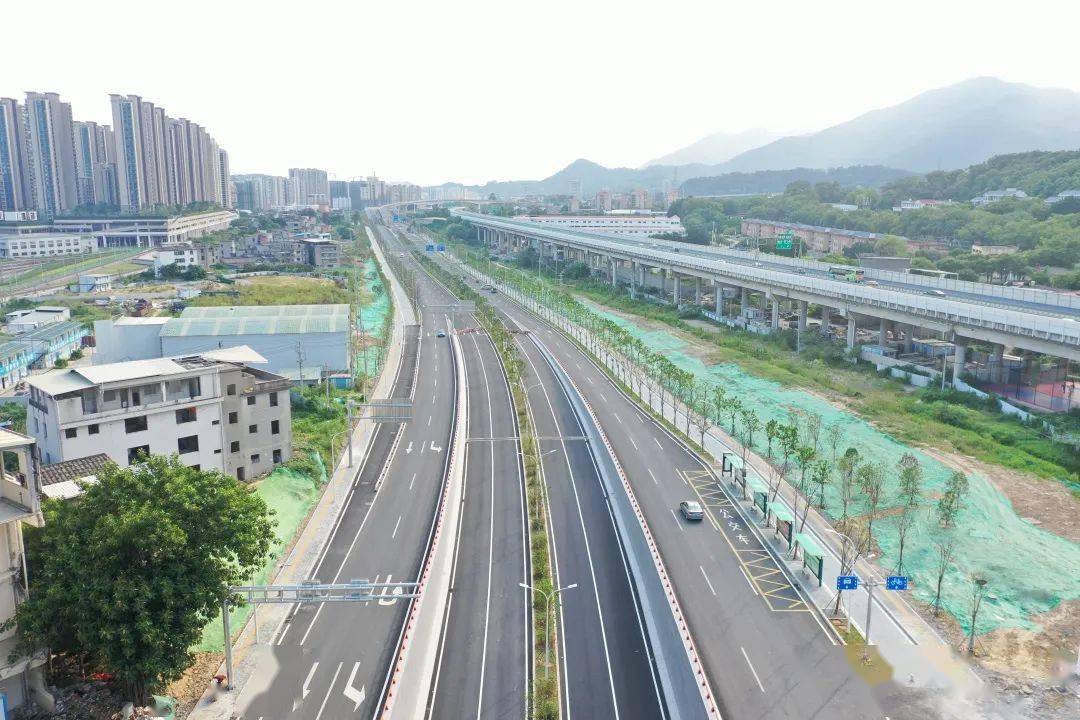 龙虎榜展播福州新店外环标准化建设保通车