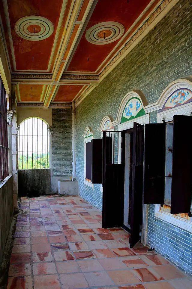 开平自力村的碉楼