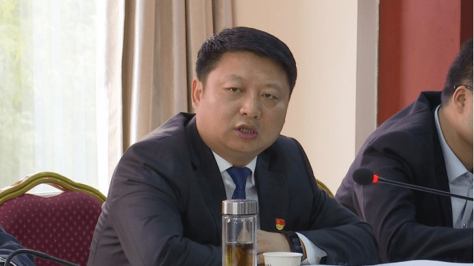 岐山县委副书记代县长张军辉参加县第十八次党代会蔡家坡镇京当镇代表