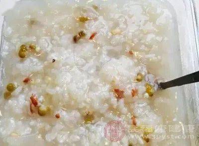 小孩积食腹泻怎么办