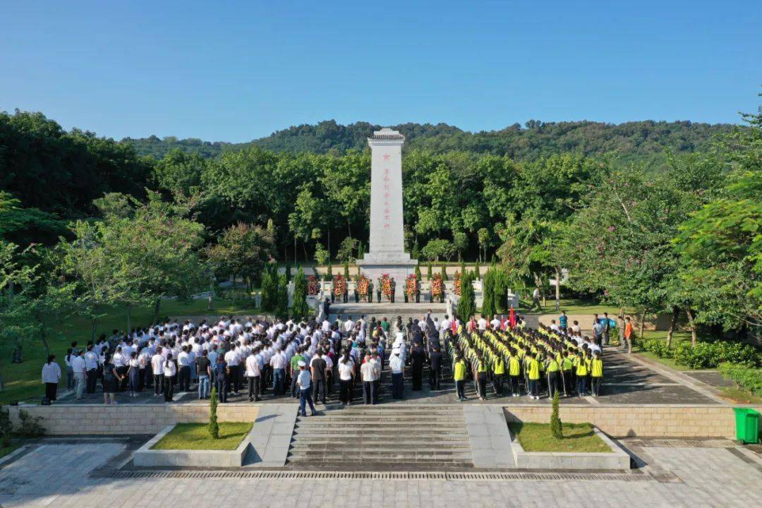 白沙举行烈士纪念日公祭活动