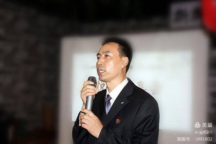 可喜可贺凤翔区八旬老人周少波新书寻觅名人史迹在凤翔正式发布