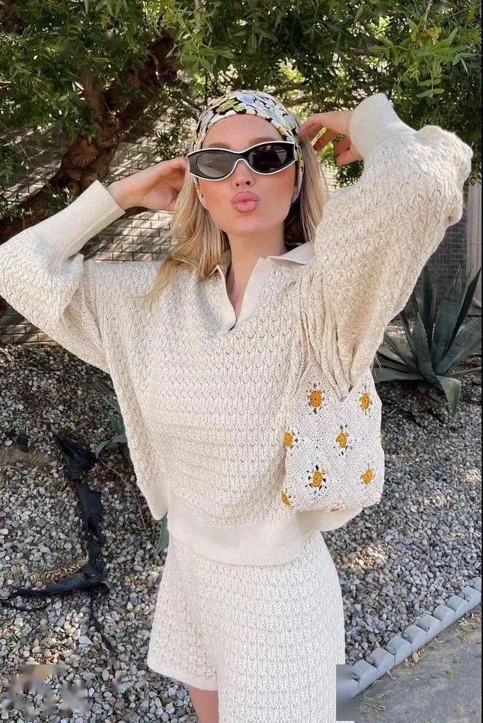 毛衣 秋冬最强穿搭指南就在这了！一件毛衣可以拯救你的衣橱