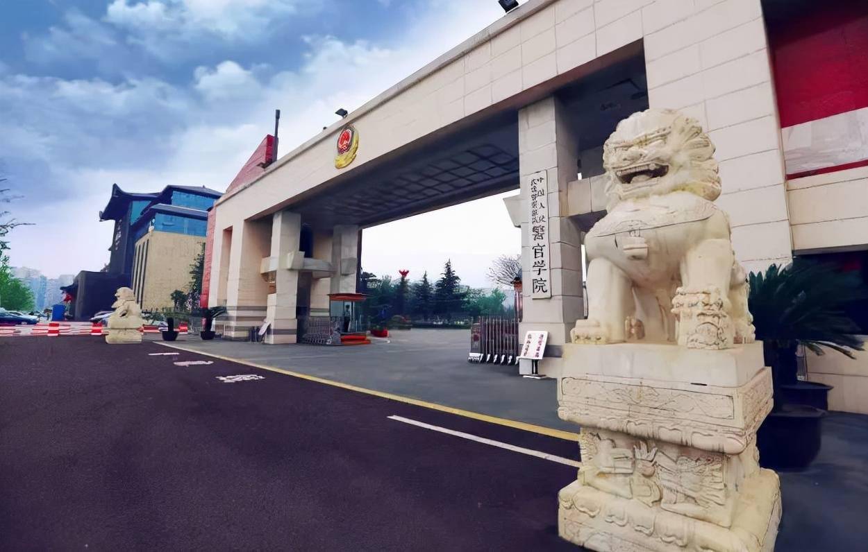 全国最低分数线的军校_550分能上的军校_报考军校条件