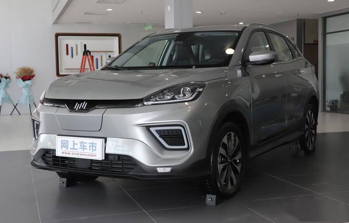 在这当中,威马ex5上市至今的累计销量已经突破6万辆,同时具备特定条件