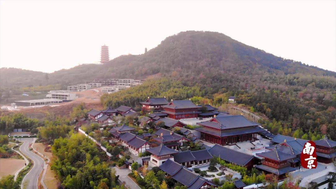 穿茅台酒价格 原来你是这样的牛首山