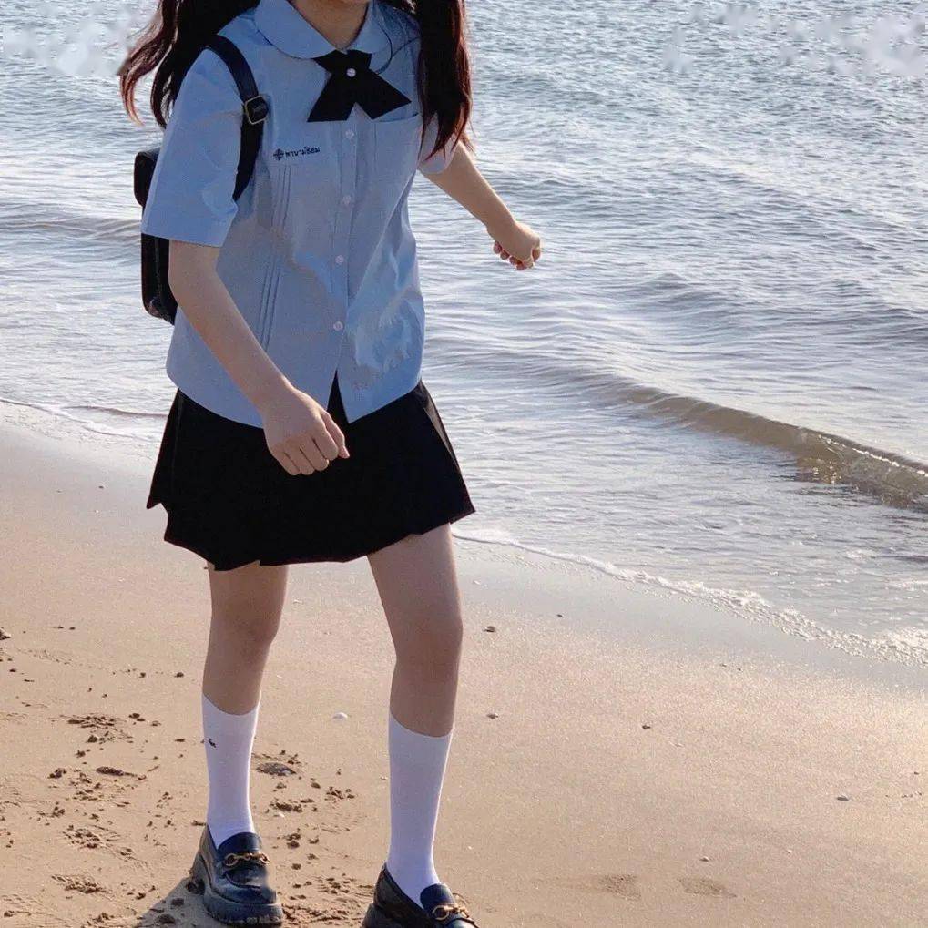 水手服 虞书欣、杨超越都在穿的水手服，究竟有多好看？