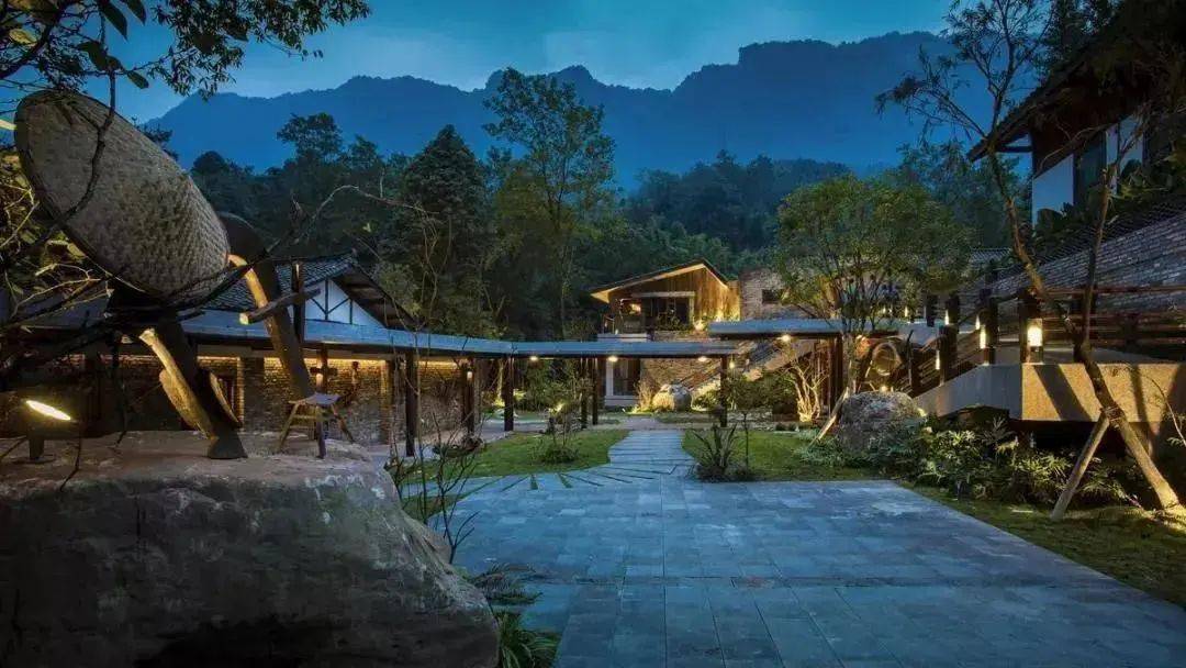 来天府红谷寻找你的诗和远方