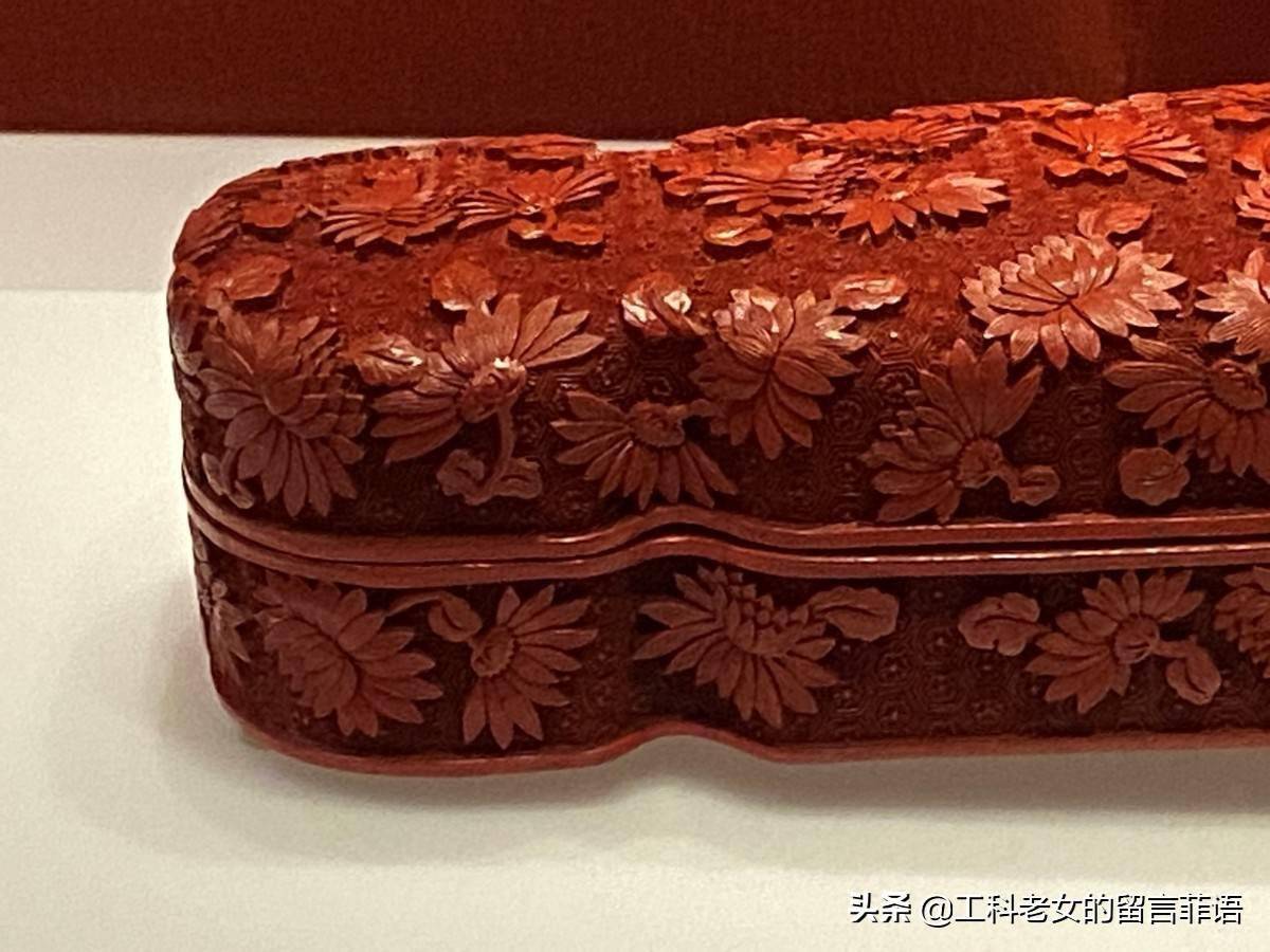 漆器 剔紅 堆朱 乾隆年製 食盒 清乾隆“剔红仪凤宝盒”漆器- 艺术品- 集古作网