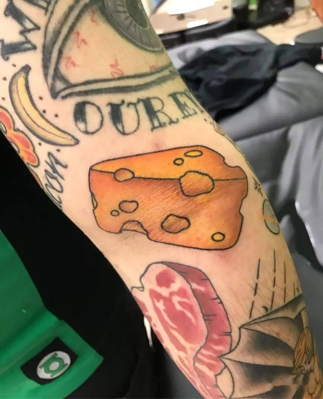 奶酪--热狗-最后来个提问吧~你还知道哪些"吃货明星"身上有关于美食