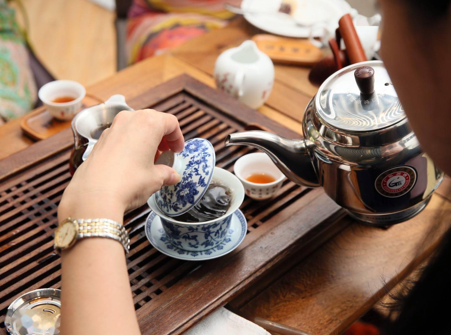 饮食|除了登高赏秋，寒露时节还可以吃螃蟹、喝寒露茶