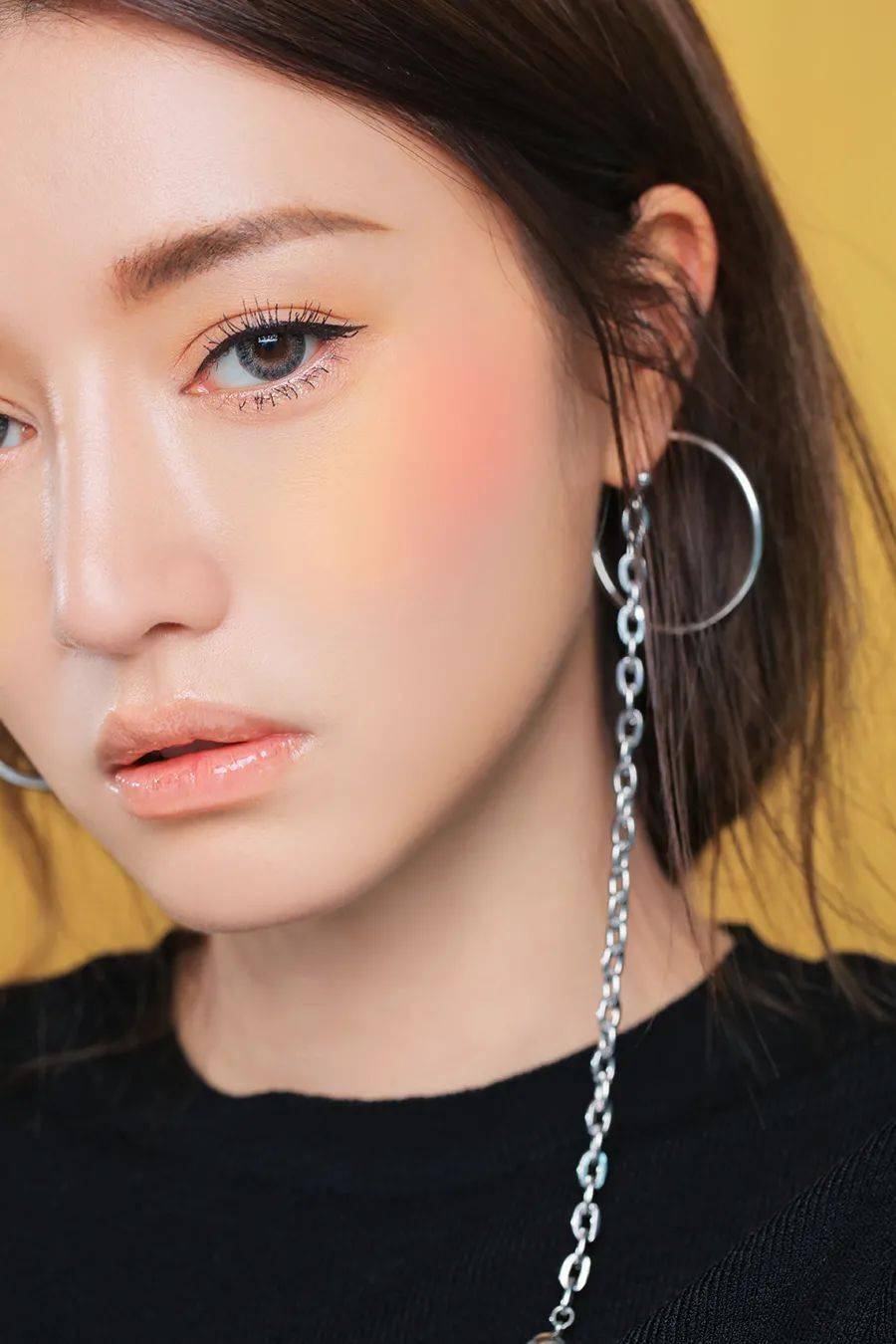 什么会画腮红和不会画腮红的女生,区别这么大?!