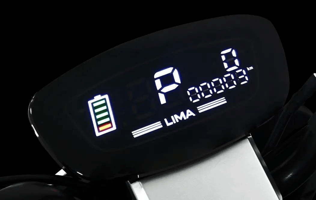 立马电动车最新款国标电动车-乐叮,主要定位于学生,白领等年轻群体,它