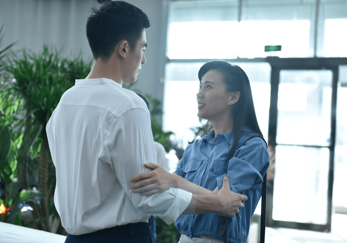 《燃烧的玫瑰湖》现已公映 三大看点全方位解读临沂改革浪潮