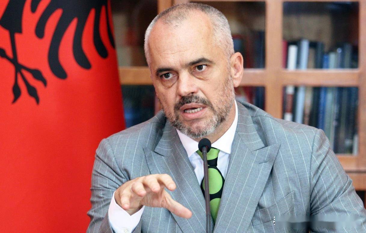 俄罗斯发出警告:阿尔巴尼亚与科索沃合并的声明,是不可接受的