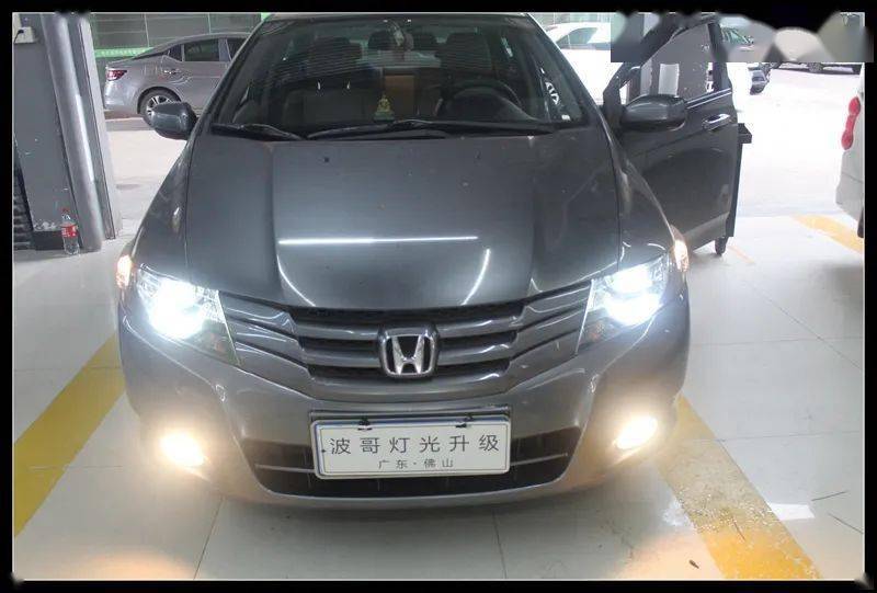 锋范卤素大灯不够亮这个可以怎么办