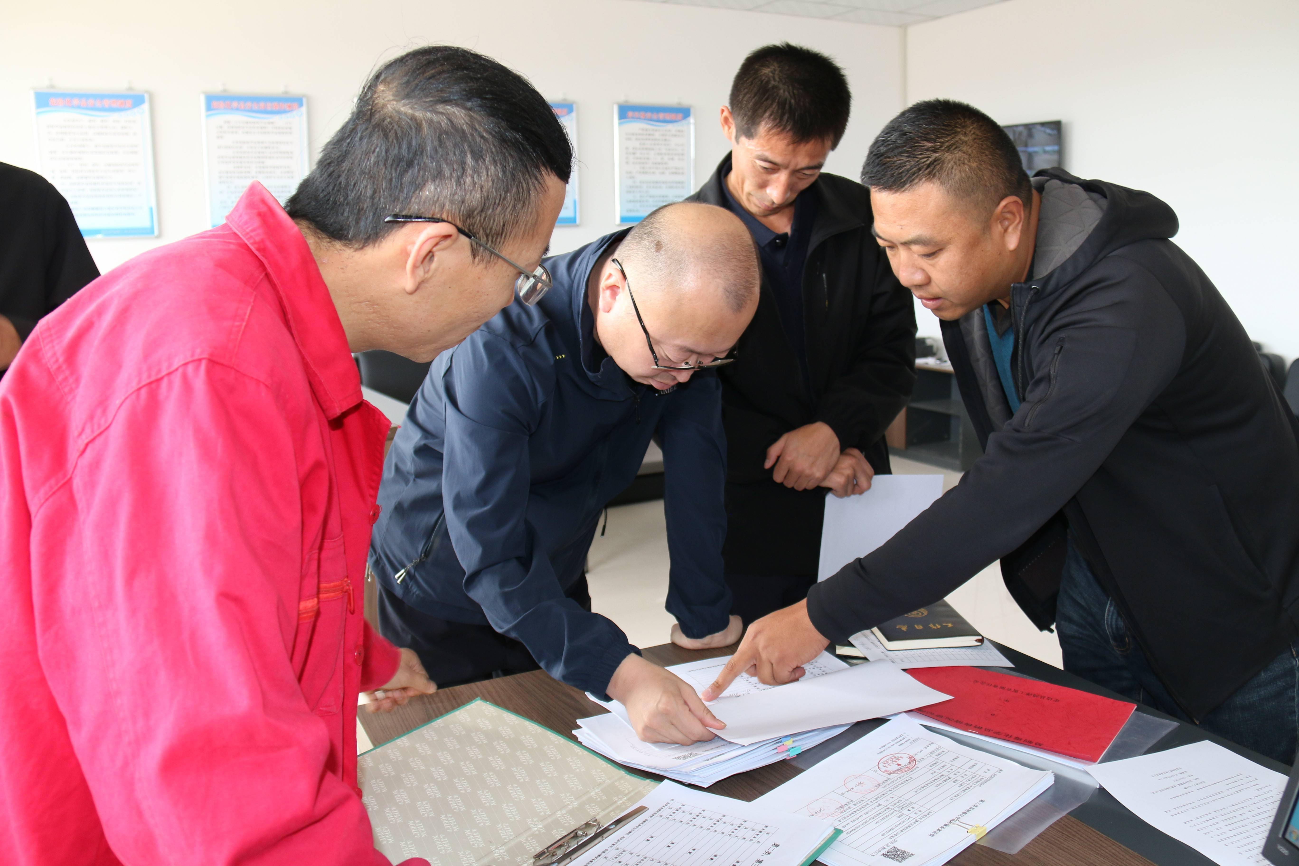 神木市公安禁毒部门来定边县考察学习易制毒化学品管理工作