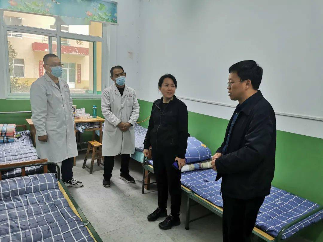 新绛龙兴中学安置点多措并举送温暖