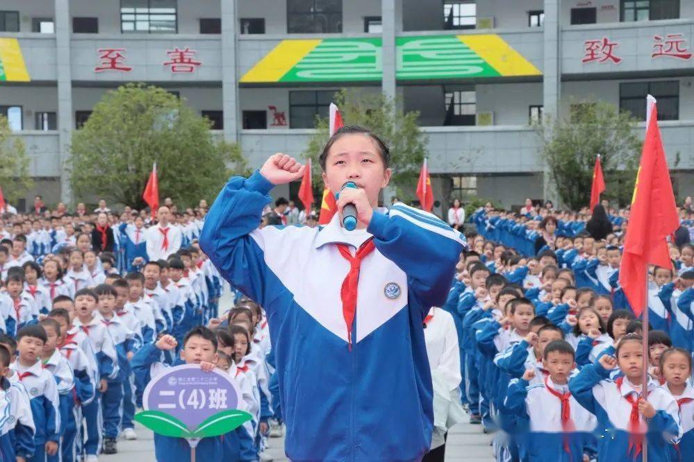 铜仁民族中学夏季校服图片