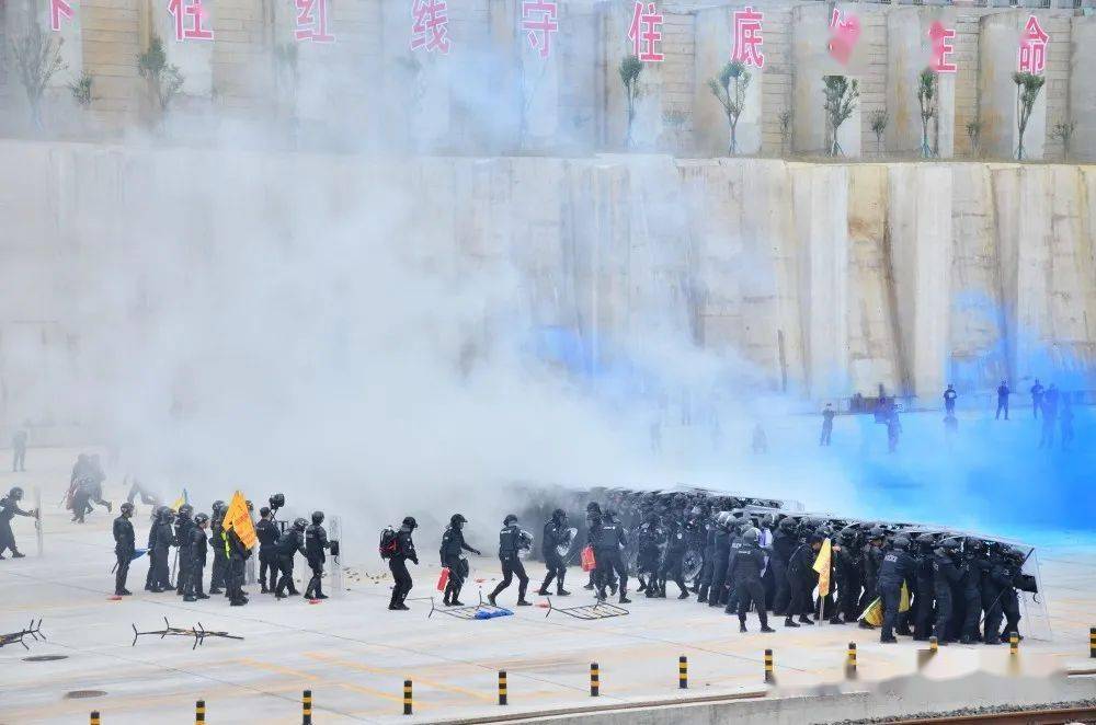 实演实训全市公安特巡警圆满完成砺剑2021秋季跨区域拉动演练