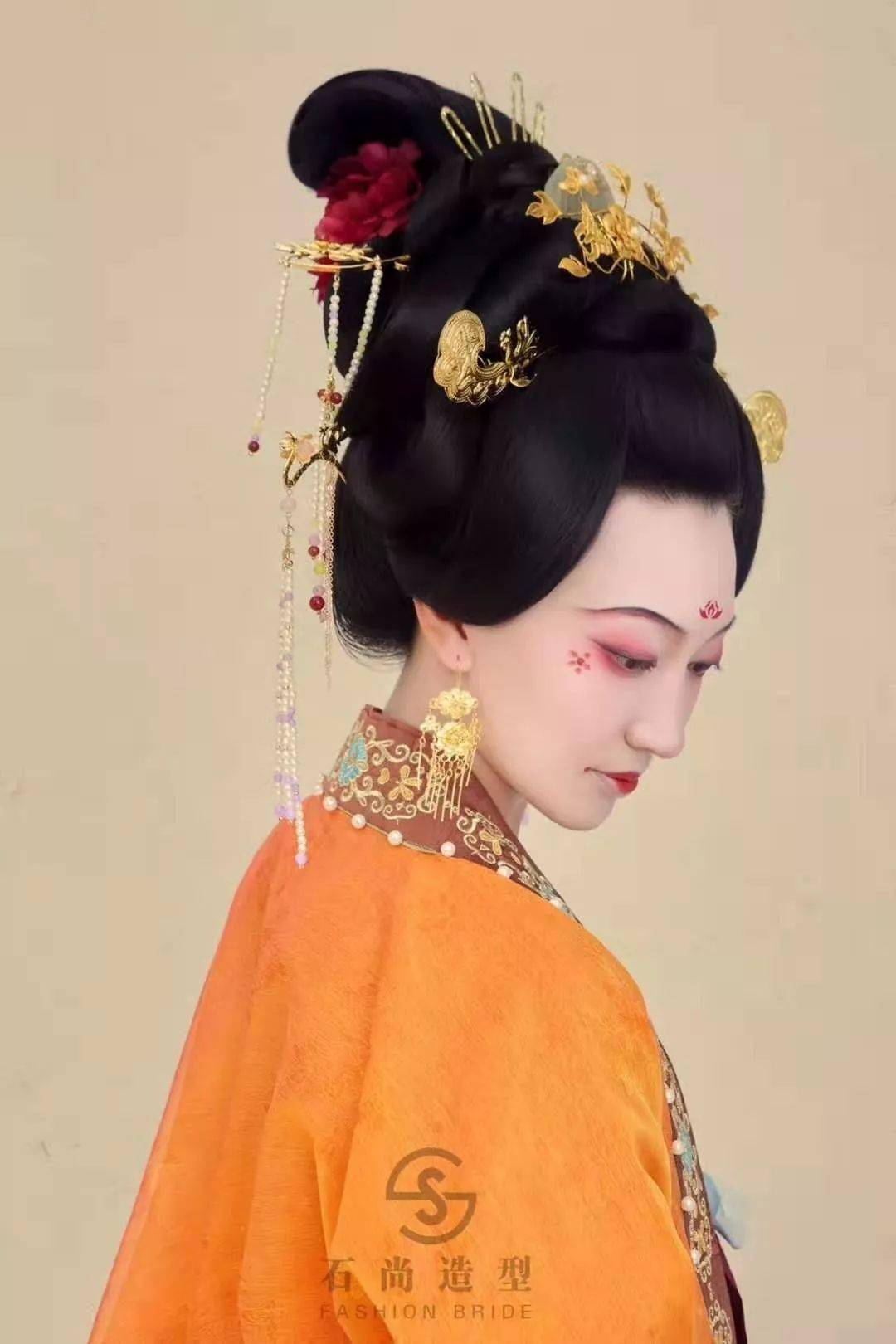 化妆师笔下的古风造型可以有多美