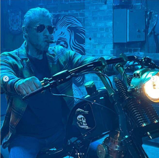 敢死队4首曝幕后照史泰龙斯坦森现身片场