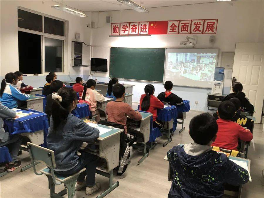 前进小学乔庄小学三锅初中姚渡镇中心小学竹园镇金子山小学审核