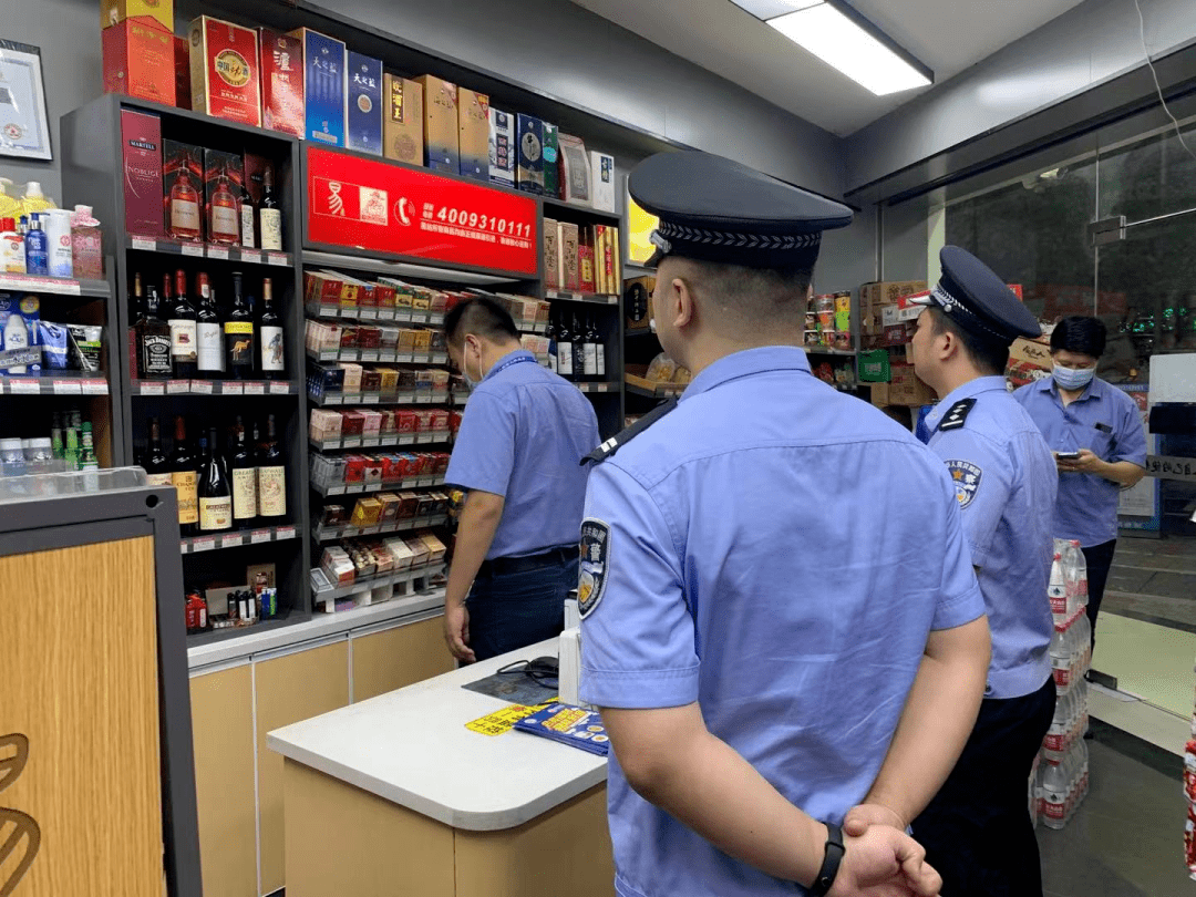 扫黄揭阳一介绍卖淫团伙被端现场抓获5名男女