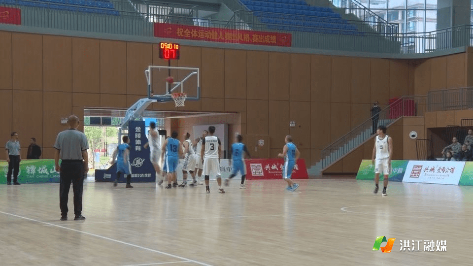 微洪江丨我市隆平体育中心开馆 2021年职工篮球赛同时开赛