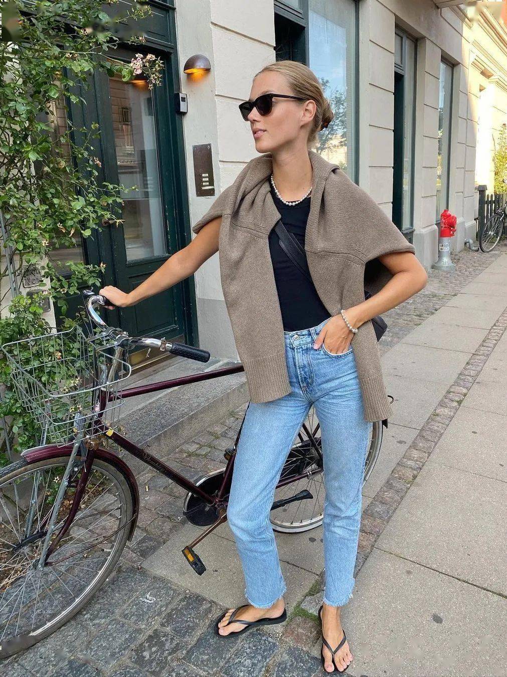 Vogue 在哥本哈根时装周 时髦女士都是骑单车赶场子的