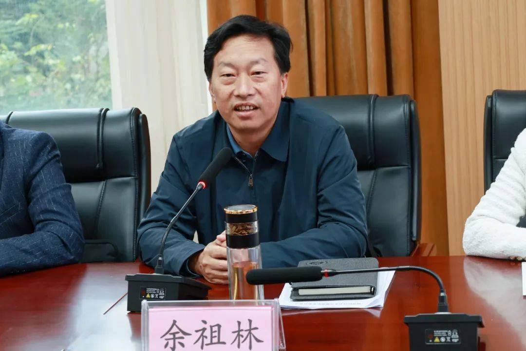 我校与曲靖职业技术学院签订战略合作协议