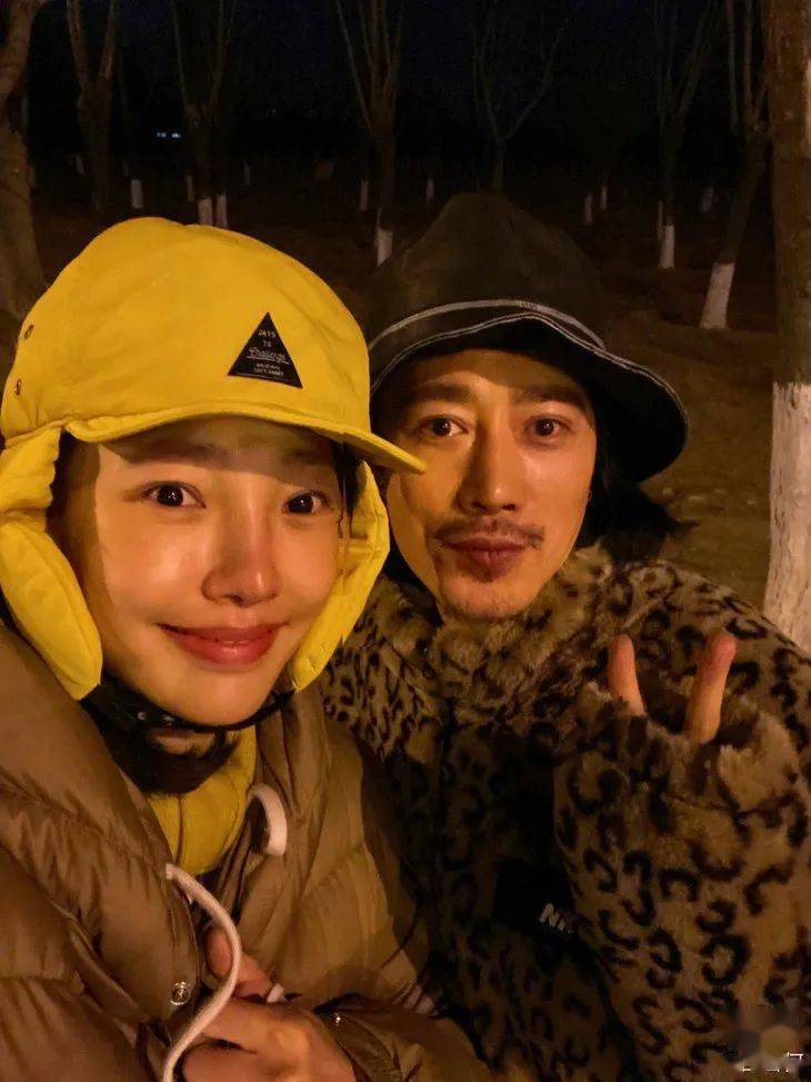 设计 听说白百何的OOTD,要盖着脸看