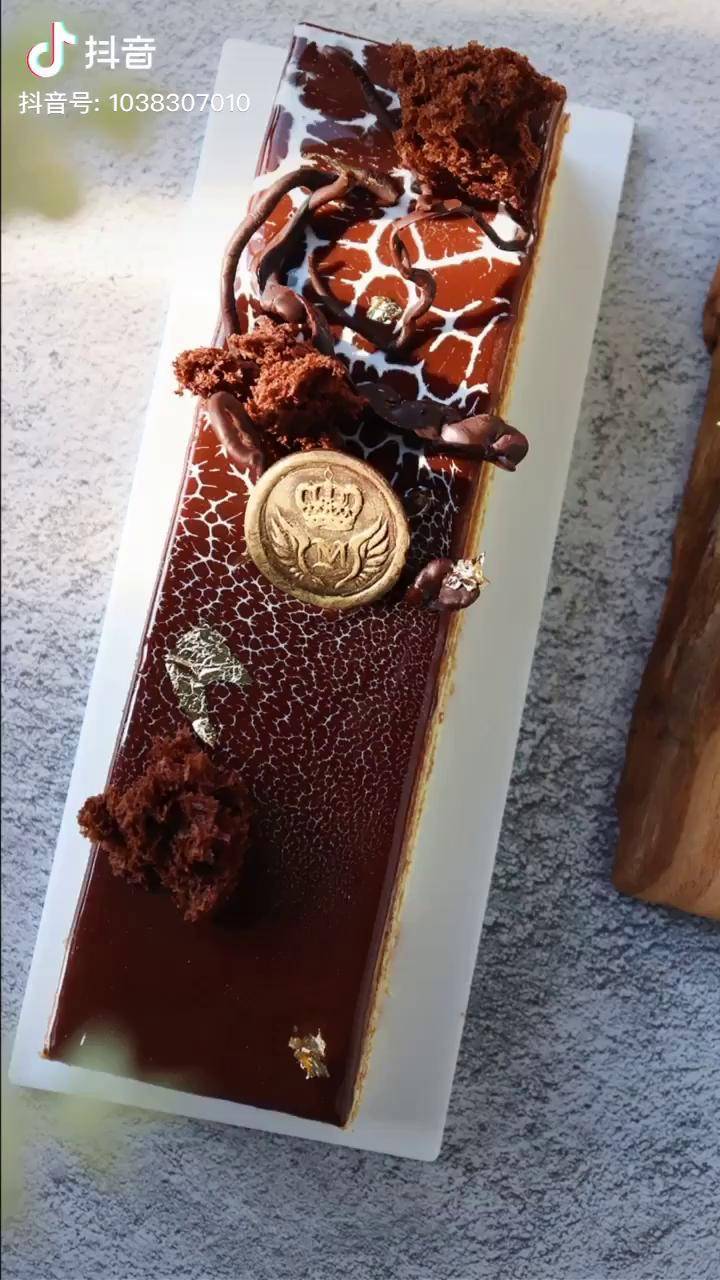 分享两款超简单实用的巧克力插件装饰歌剧院蛋糕立马逼格提升vlog美食