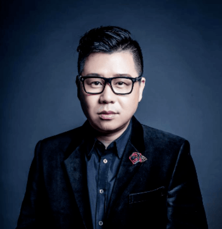 喜讯博纳国际艺术学院赵久峰老师学生夺得好声音总冠军