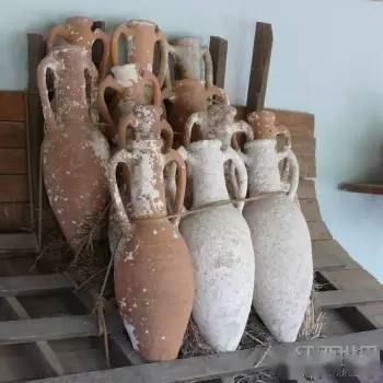 酒庄|美酒陈年的10种奇葩方法，太任性……