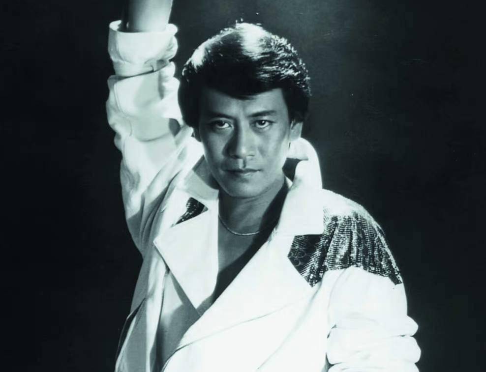 著名歌手罗文肝癌病逝19周年,周慧敏晒珍贵视频悼念_香港