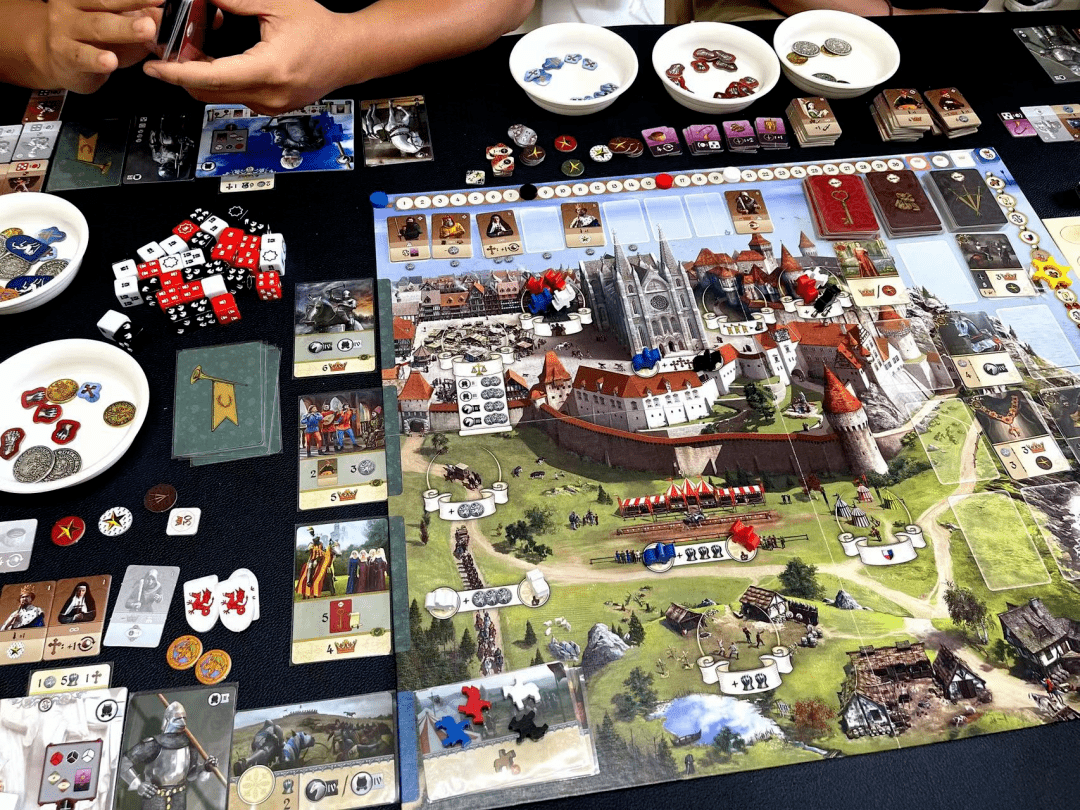 一款德式味道浓郁的中世纪背景桌游荣耀骑士之战