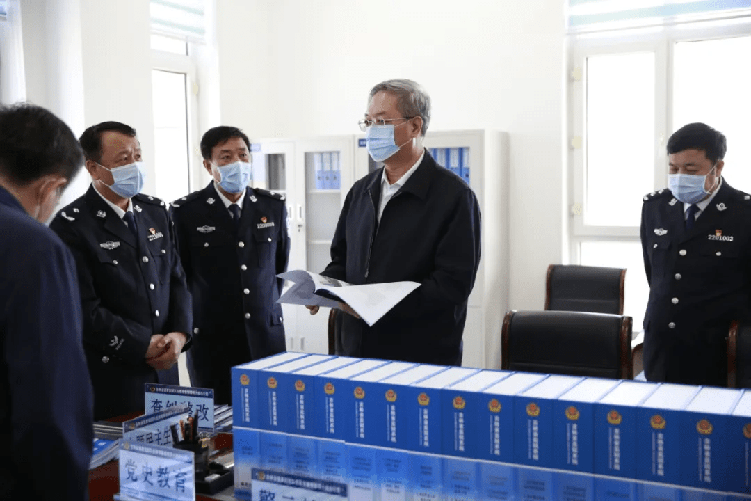 省司法厅党组书记,厅长,厅教育整顿领导小组组长刘川到基层司法行政