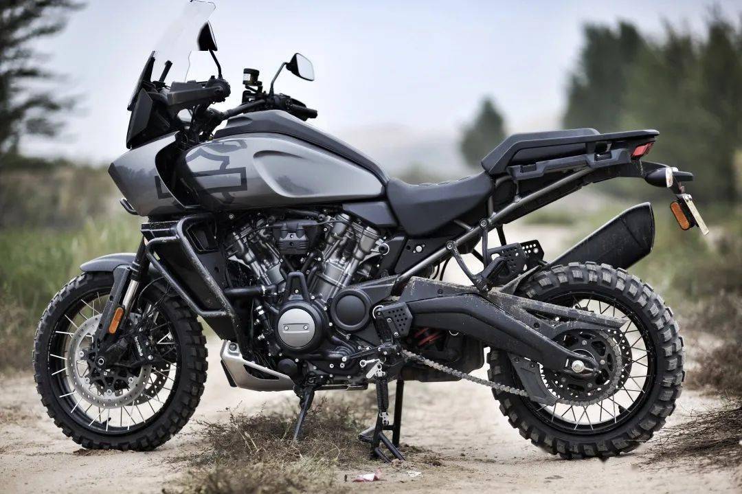 哈雷要"破圈"? | car reviews