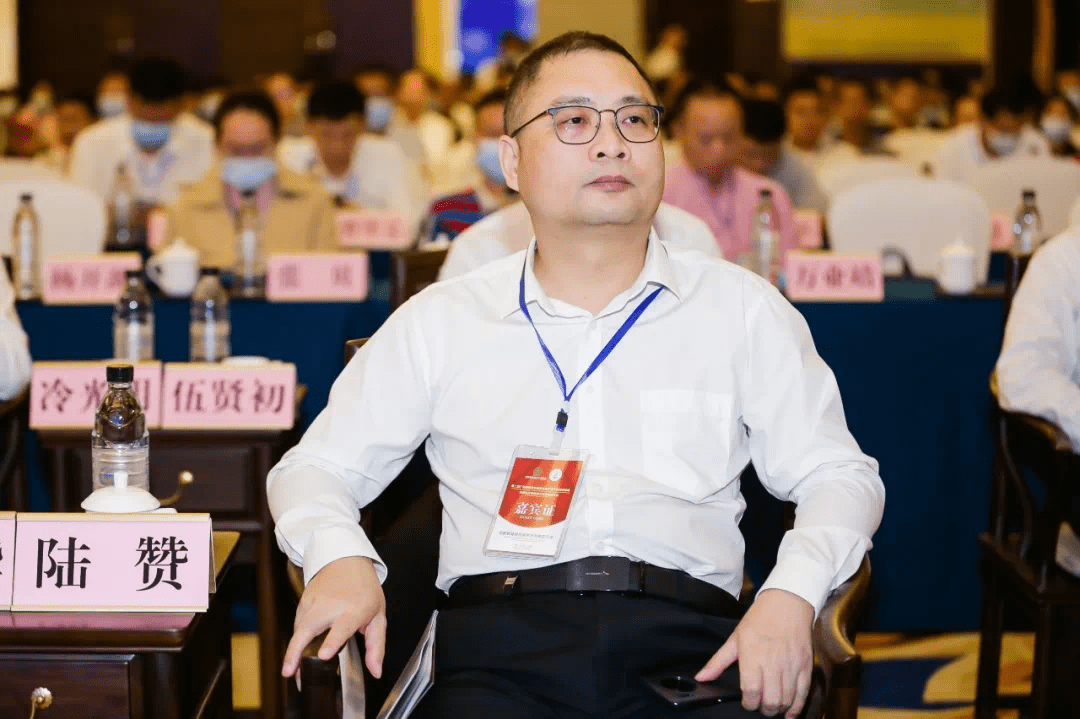 第二届广西高端绿色家具家居产业发展高峰论坛在玉林北流市举行