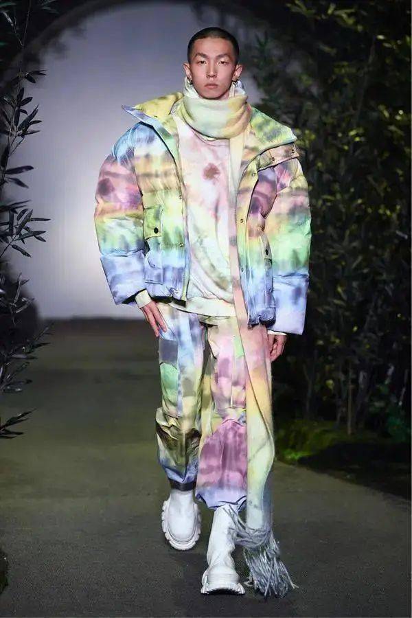 布面 2021/22/23秋冬羽绒服装设计趋势!设计指导丨2022 春夏女装流行面料