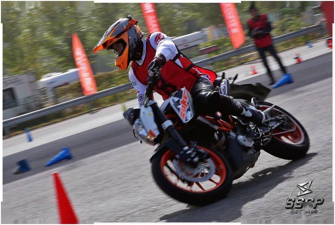 金卡纳综合训练图2021年d11!