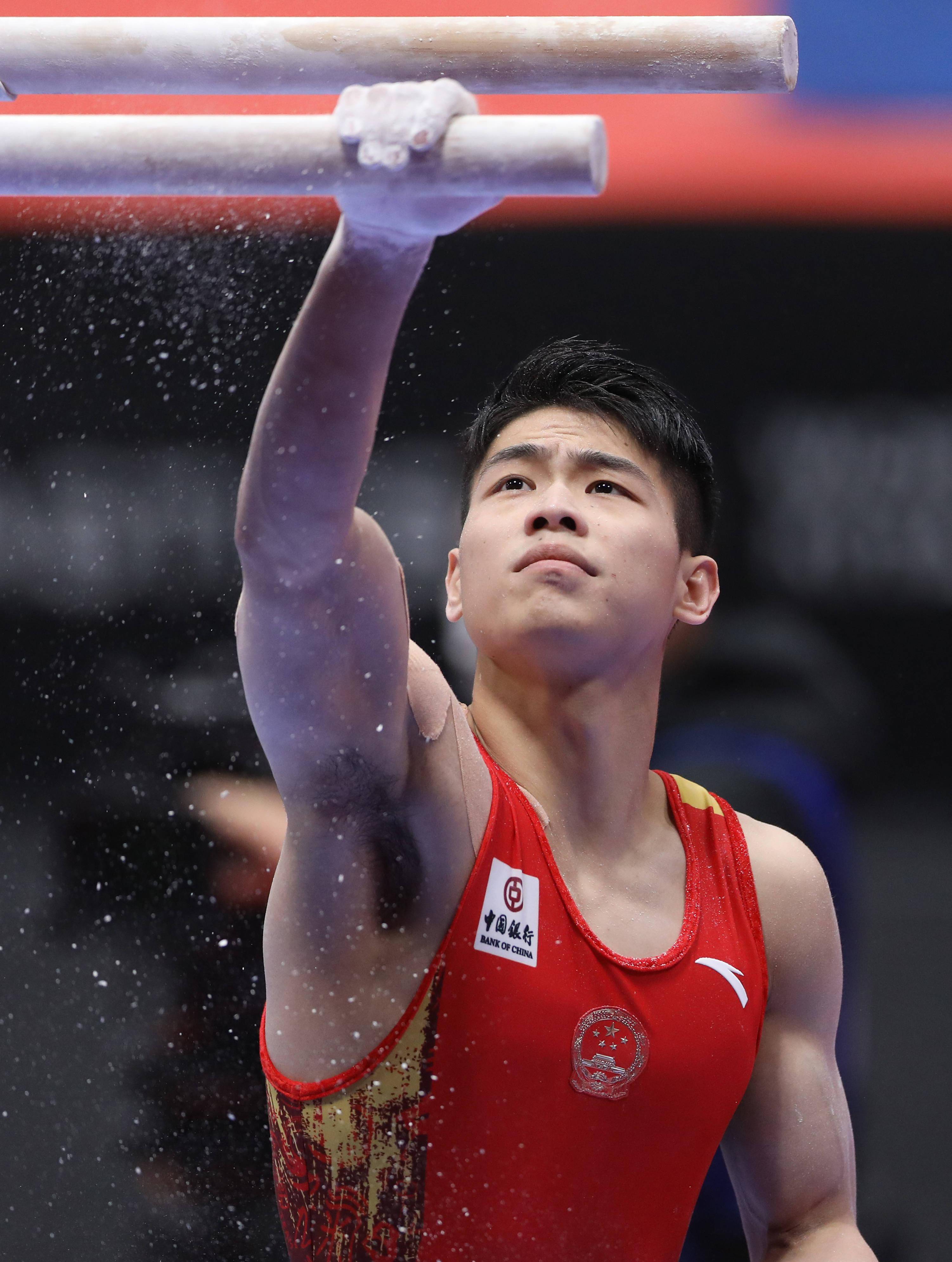 体操世锦赛双杠决赛胡旭威夺冠