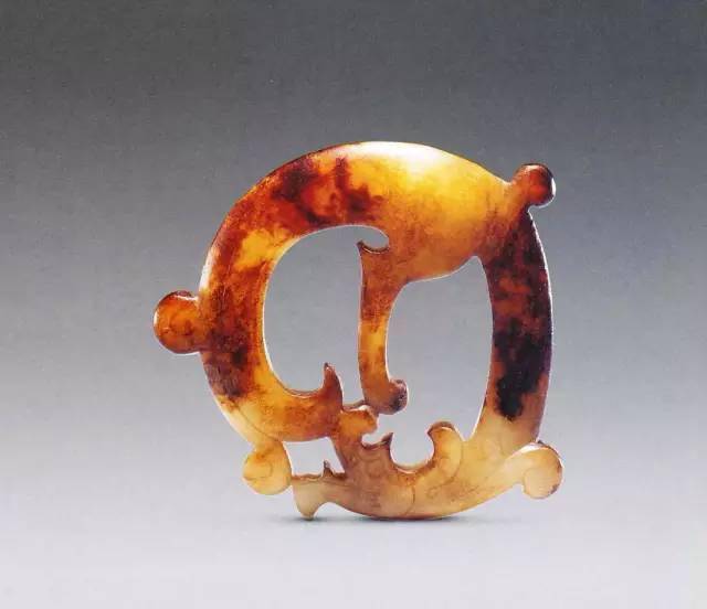 玉得一沁胜万金:沁色点缀的古玉之美