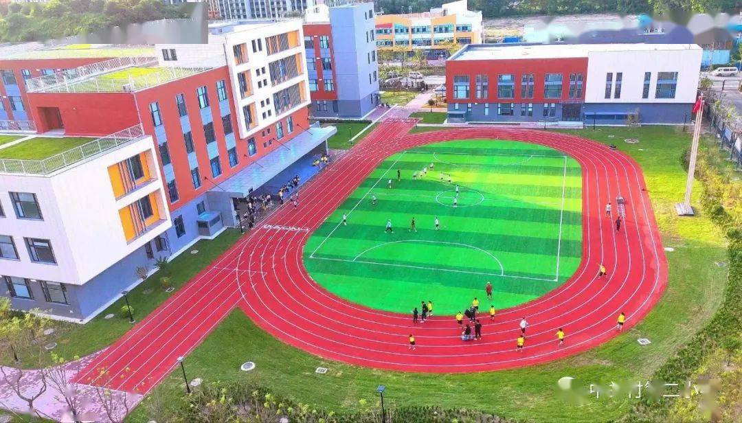 一校一宣多岗直招之中关村二小教育集团