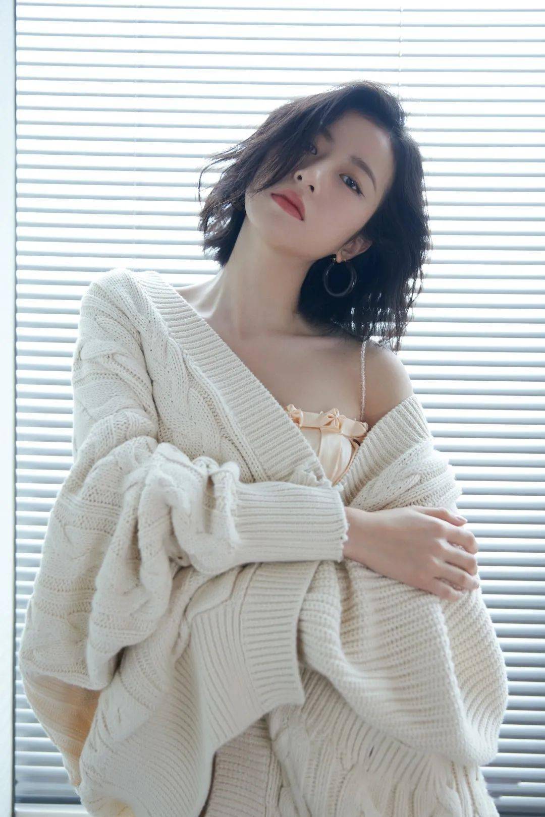 牛仔服 针织衫别收，趁着回温再美一波！