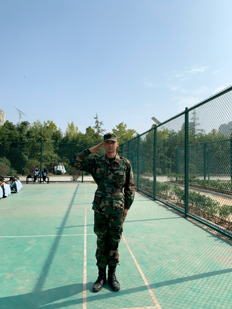 军训进行时二会计学院帅气的教官们来啦