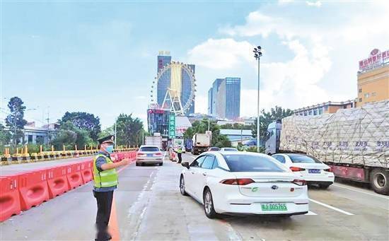 北环高速浔峰洲收费站 拥堵次数下降68.42%_车流